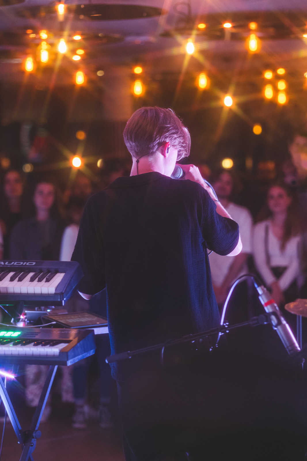 Live concert photography — stage performance, Brussels