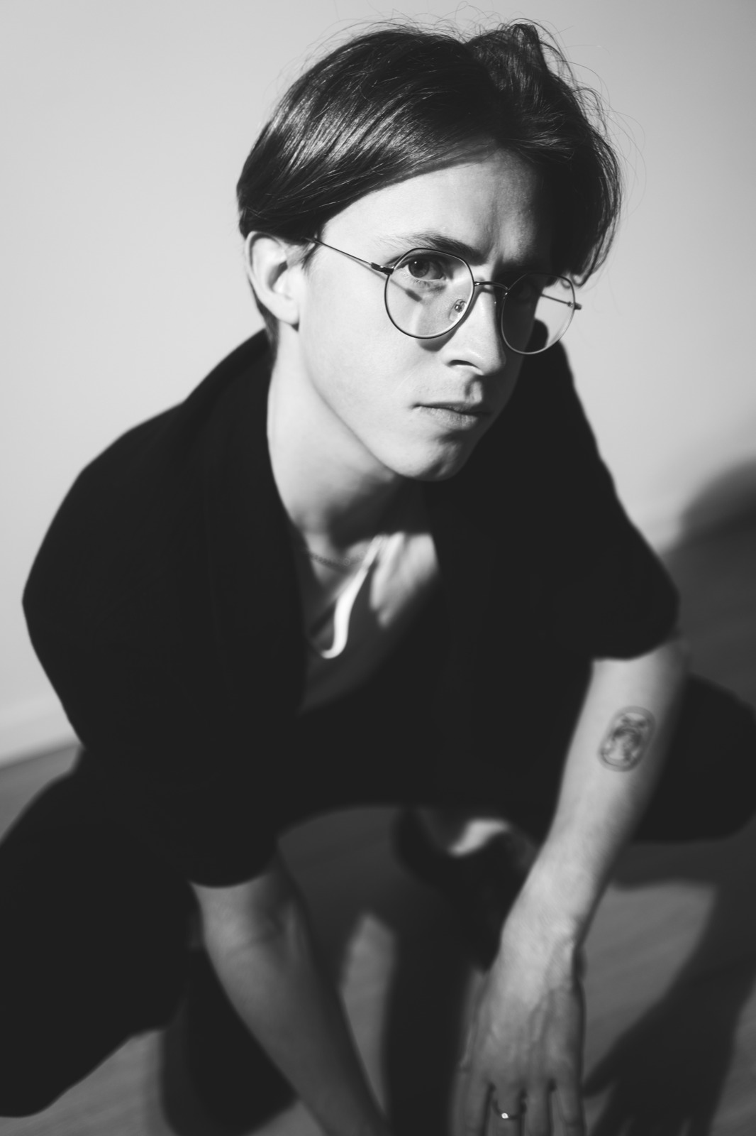 Portrait of Eliot — moody portrait, Brussels